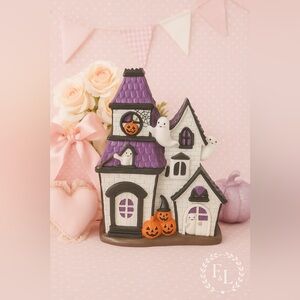 Ghoulish Haunted House LED Light Up Halloween Decor 11” NWT